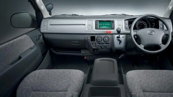 Toyota HiAce V (H200) Van Long 5 Door-0
