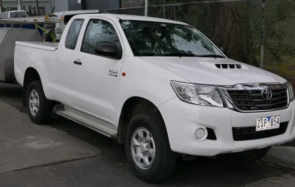 Toyota Hilux Extra Cab VII (facelift 2011)