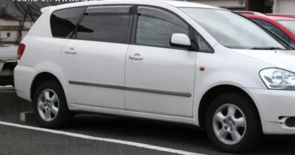 Toyota Ipsum (CM2)