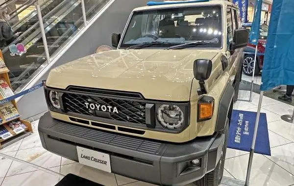 Toyota Land Cruiser (70, Japan)