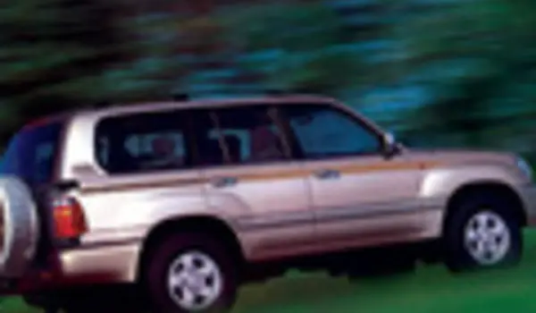 Toyota Land Cruiser (J100)-5