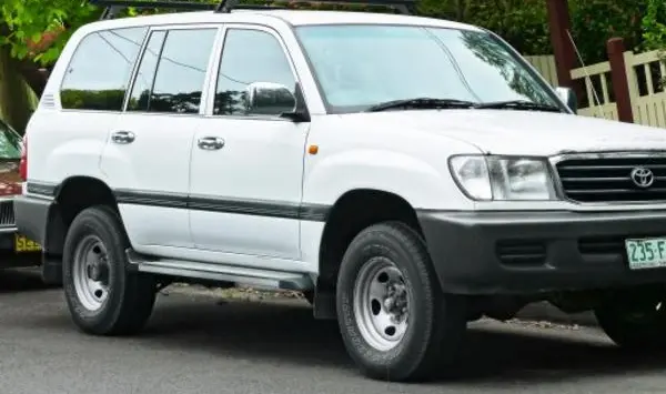 Toyota Land Cruiser (J105)