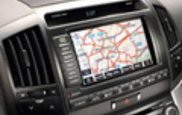 Toyota Land Cruiser (J200)-8