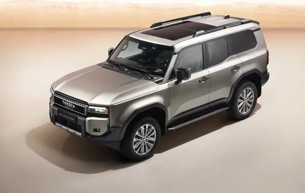 Toyota Land Cruiser (J250)-2