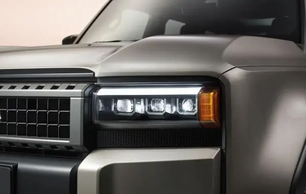 Toyota Land Cruiser (J250)-3