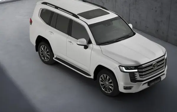 Toyota Land Cruiser (J300)-8