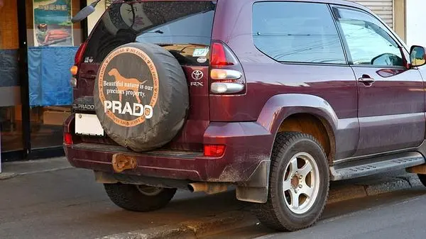 Toyota Land Cruiser Prado (J125)-0