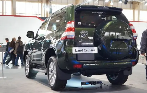 Toyota Land Cruiser Prado (J150, facelift 2013) 3-door-0