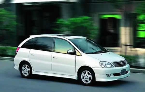 Toyota Nadia (SXN10)