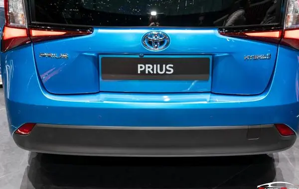 Toyota Prius IV (XW50, facelift 2018)-5