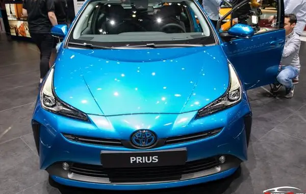 Toyota Prius IV (XW50, facelift 2018)-1