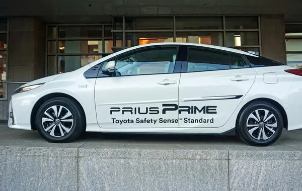 Toyota Prius IV (XW50, facelift 2018)-1
