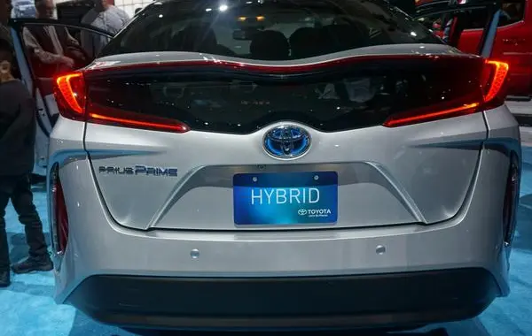 Toyota Prius IV (XW50, facelift 2018)-5