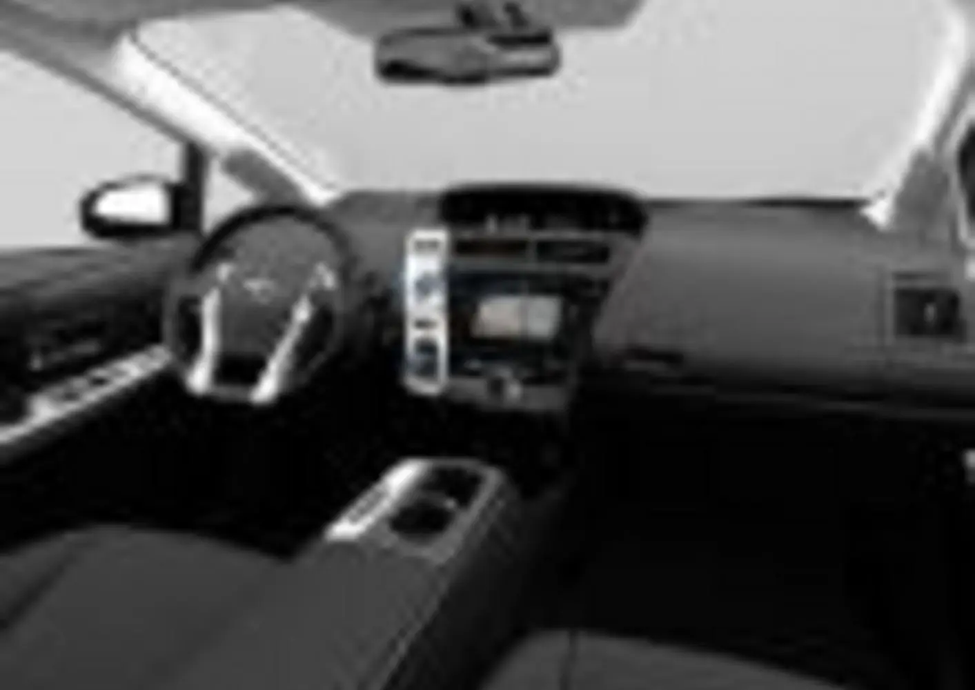 Toyota Prius+ (facelift 2015)-4