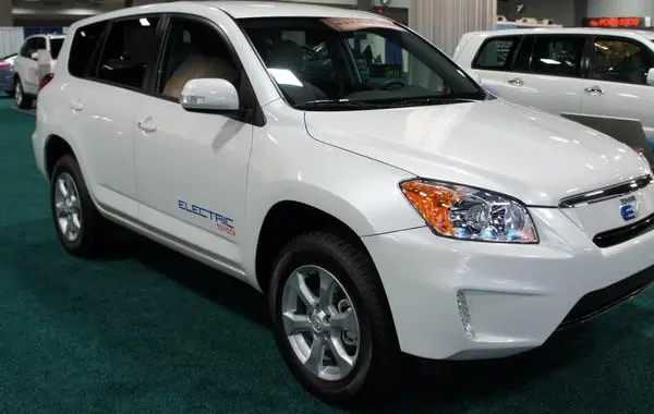 Toyota RAV4 EV II (QEA38)