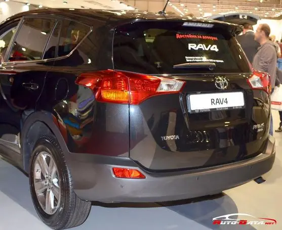 Toyota RAV4 IV-2