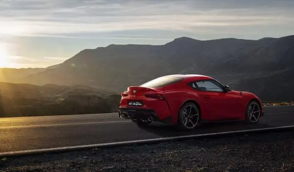 Toyota Supra V (A90)-4