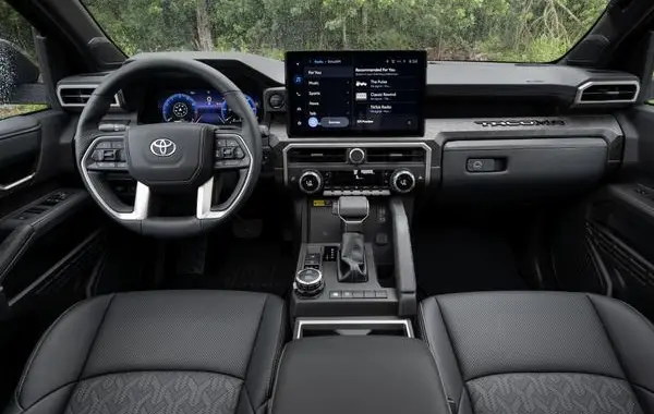 Toyota Tacoma IV Double Cab-0