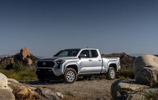 Toyota Tacoma IV Double Cab Long-0