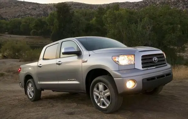 Toyota Tundra II CrewMax-5