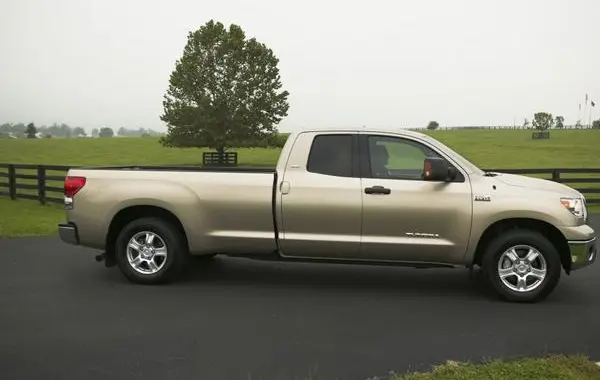 Toyota Tundra II Double Cab Long Bed-6