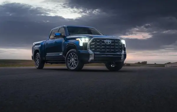 Toyota Tundra III CrewMax Standard Bed-4