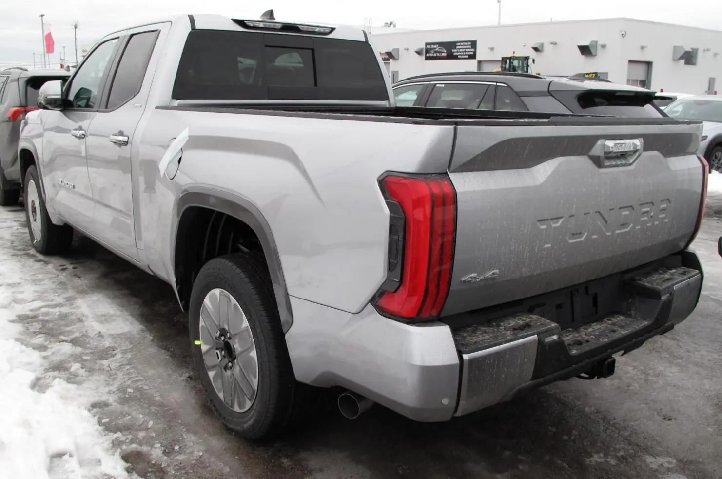 Toyota Tundra III Double Cab Standard Bed-2