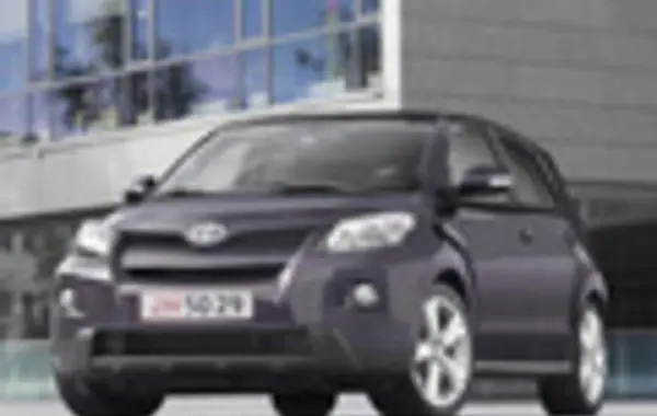 Toyota Urban Cruiser I-2