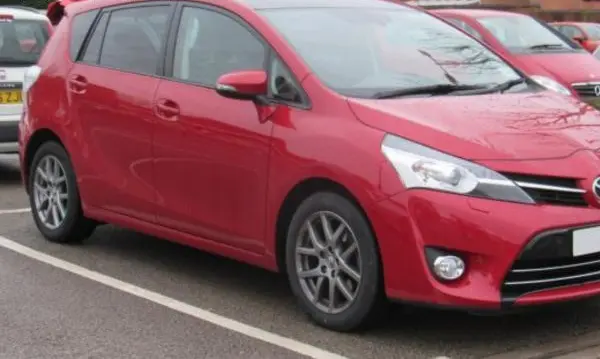 Toyota Verso (facelift 2013)