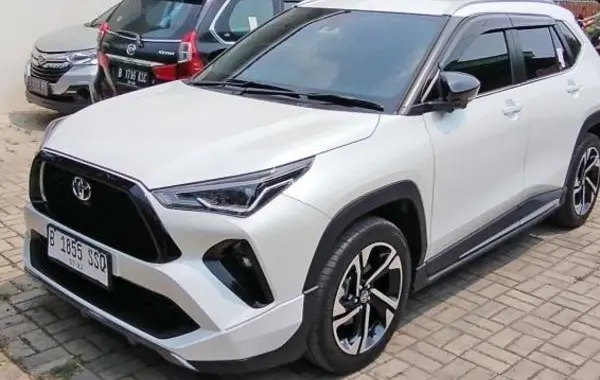 Toyota Yaris Cross (AC200)