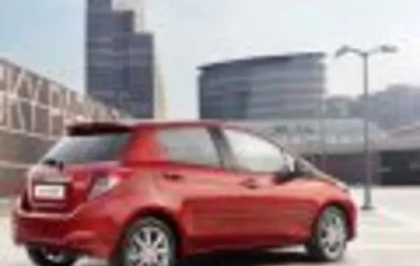 Toyota Yaris III-0