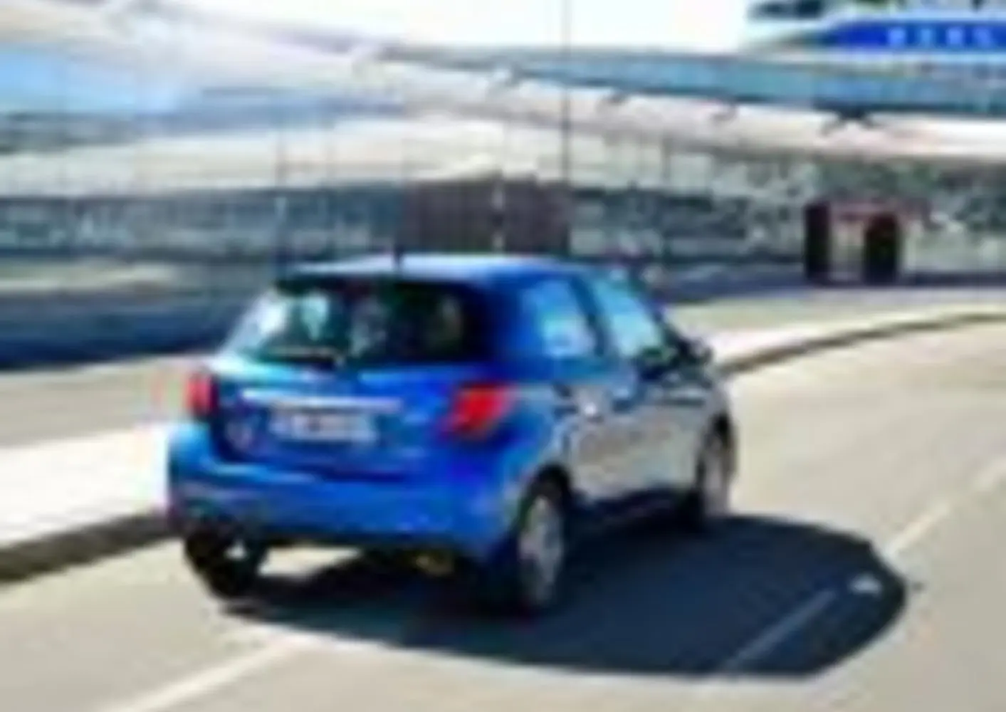 Toyota Yaris III (facelift 2014)-3