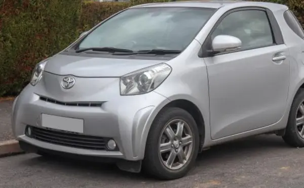 Toyota iQ
