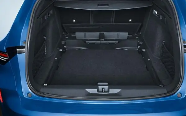Vauxhall Astra Mk VIII Sports Tourer-8