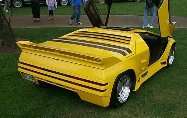 Vector W8 Twin Turbo-0