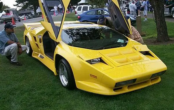 Vector W8 Twin Turbo