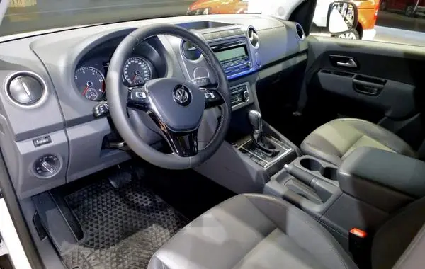 Volkswagen Amarok I Double Cab-2