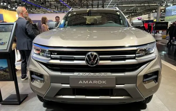 Volkswagen Amarok II-0