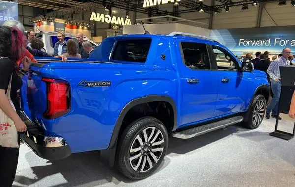 Volkswagen Amarok II-5
