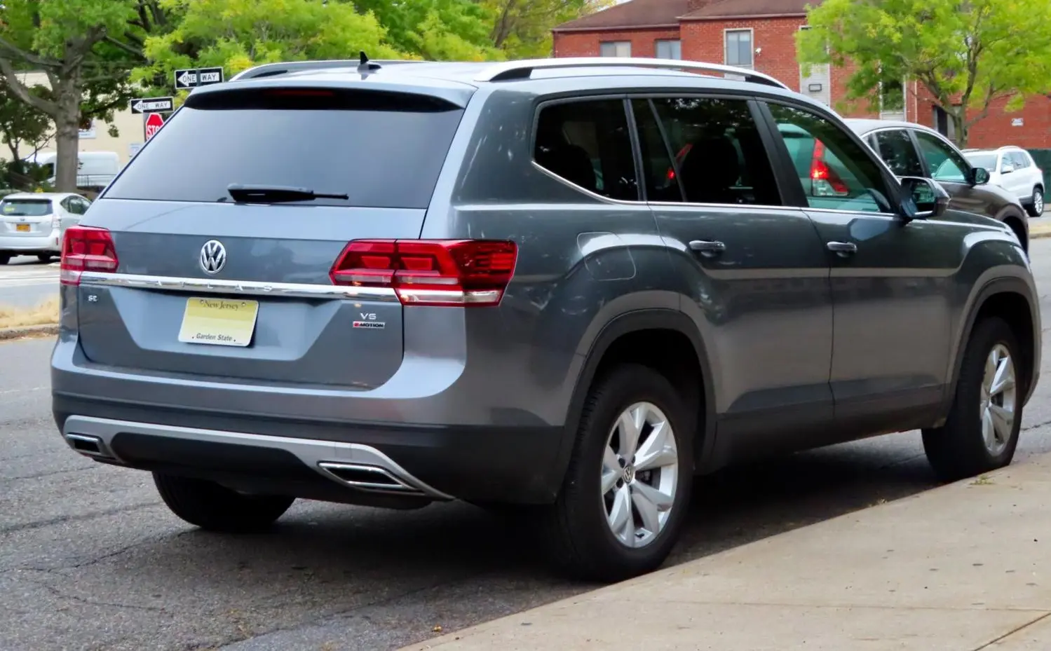 Volkswagen Atlas-3