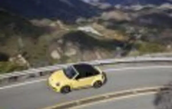 Volkswagen Beetle Convertible (A5)-0
