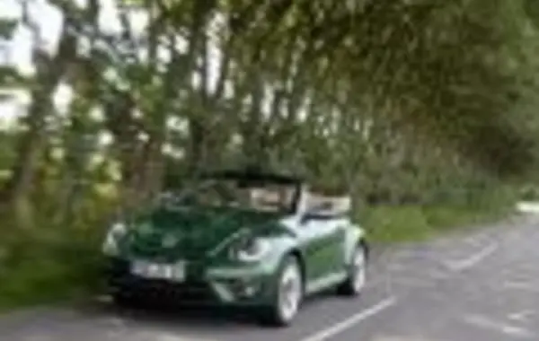 Volkswagen Beetle Convertible (A5, facelift 2016)-6