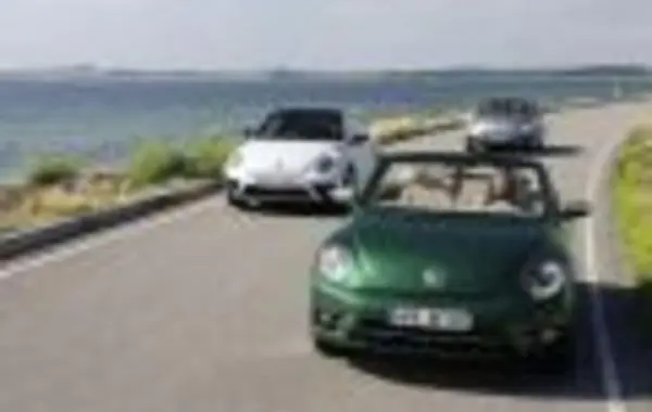 Volkswagen Beetle Convertible (A5, facelift 2016)-5