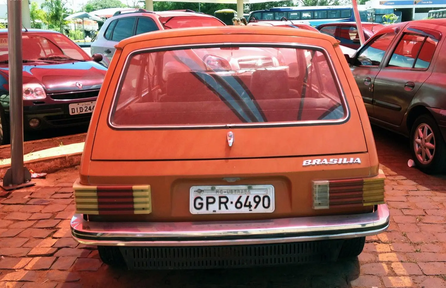 Volkswagen Brasilia (3-door)-2