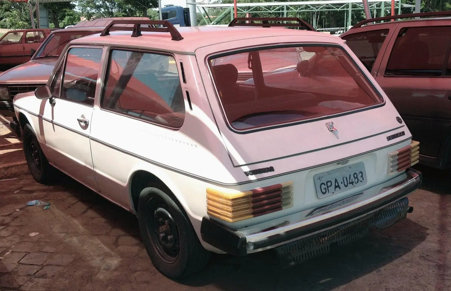 Volkswagen Brasilia (3-door)-0