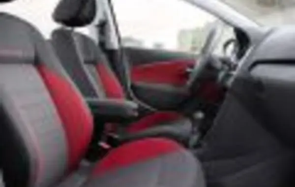 Volkswagen CrossPolo V (facelift 2014)-2