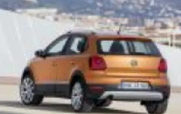 Volkswagen CrossPolo V (facelift 2014)-0