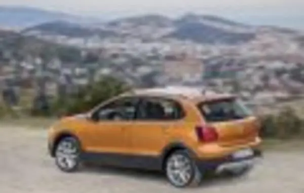 Volkswagen CrossPolo V (facelift 2014)-5