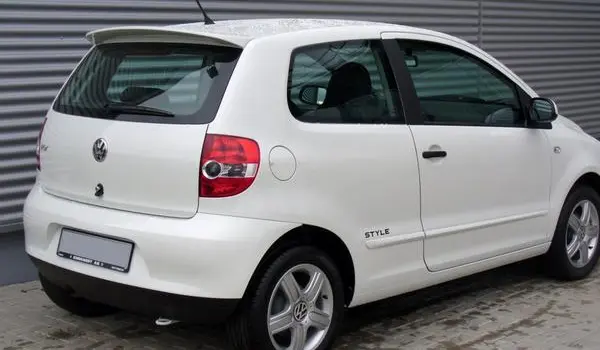 Volkswagen Fox 3Door Europe-5