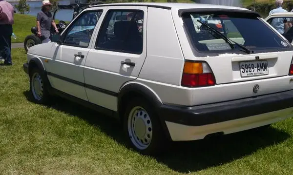 Volkswagen Golf II (5-door, facelift 1987)-2